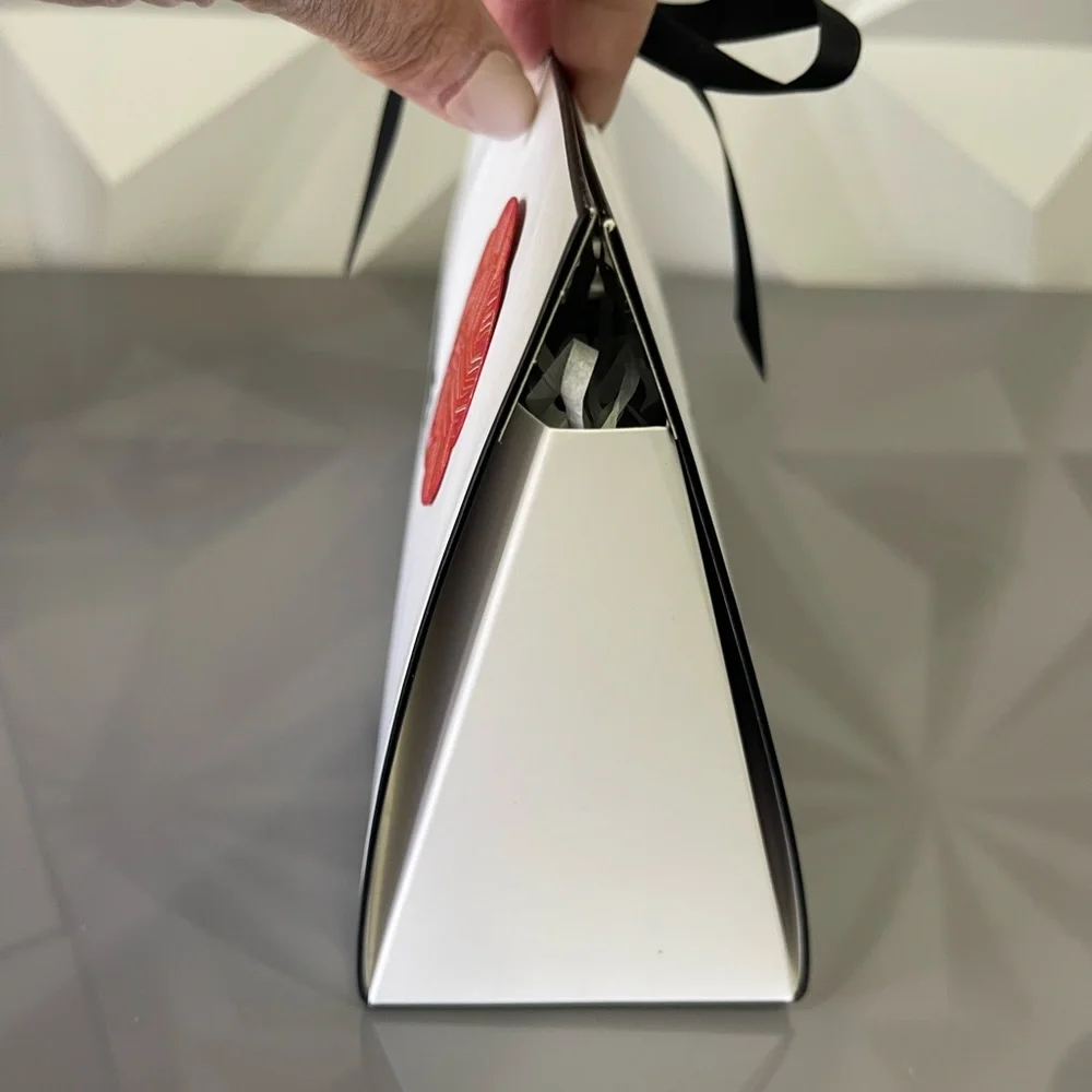 NIB CHANEL Chance Eau de Parfum - 3.4 fl oz full inclusion - Picture 4 of 6